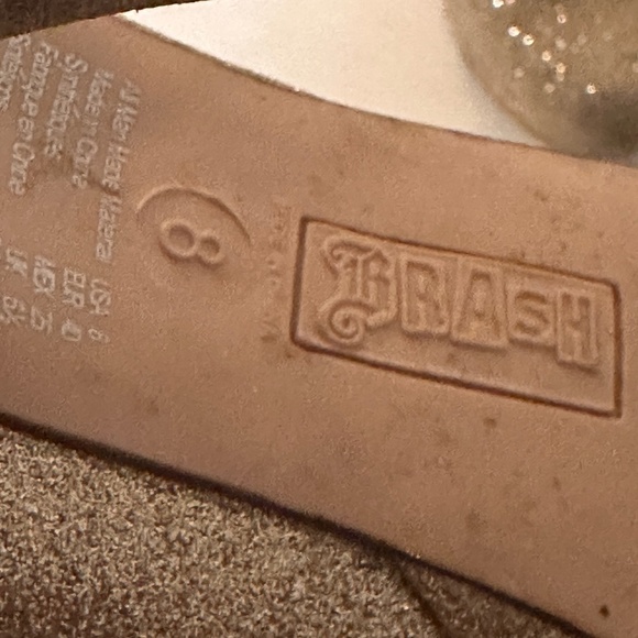 Brash Women's Sexy Gold Glitter High Heel Shoes - Picture 8 of 11